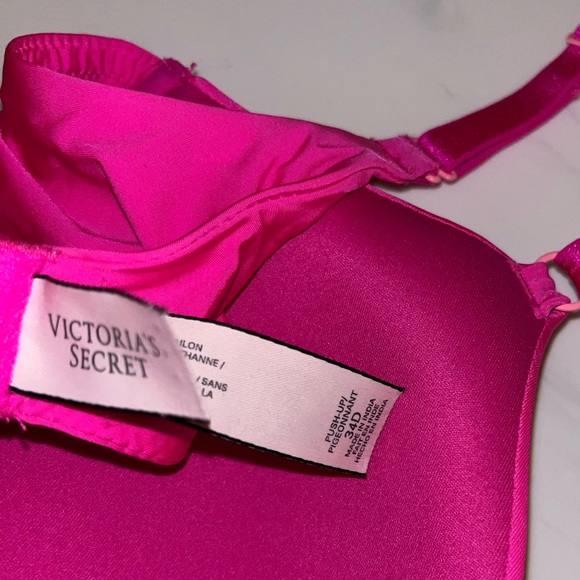 Victorias secret solid hot pink push up bra 34d underwire - Picture 2 of 3